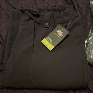 Women size small Dickies scrub pants. Stretch, mid rise drawstring